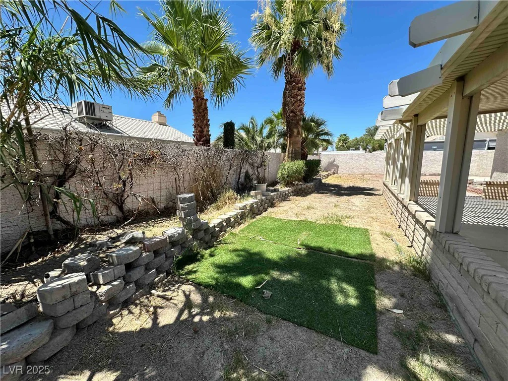 1133 Mount Olympias, Las Vegas, NV 89110