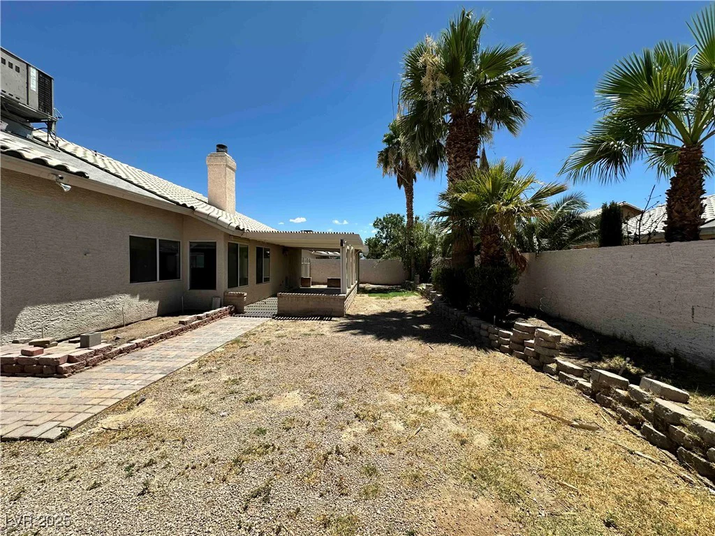1133 Mount Olympias, Las Vegas, NV 89110