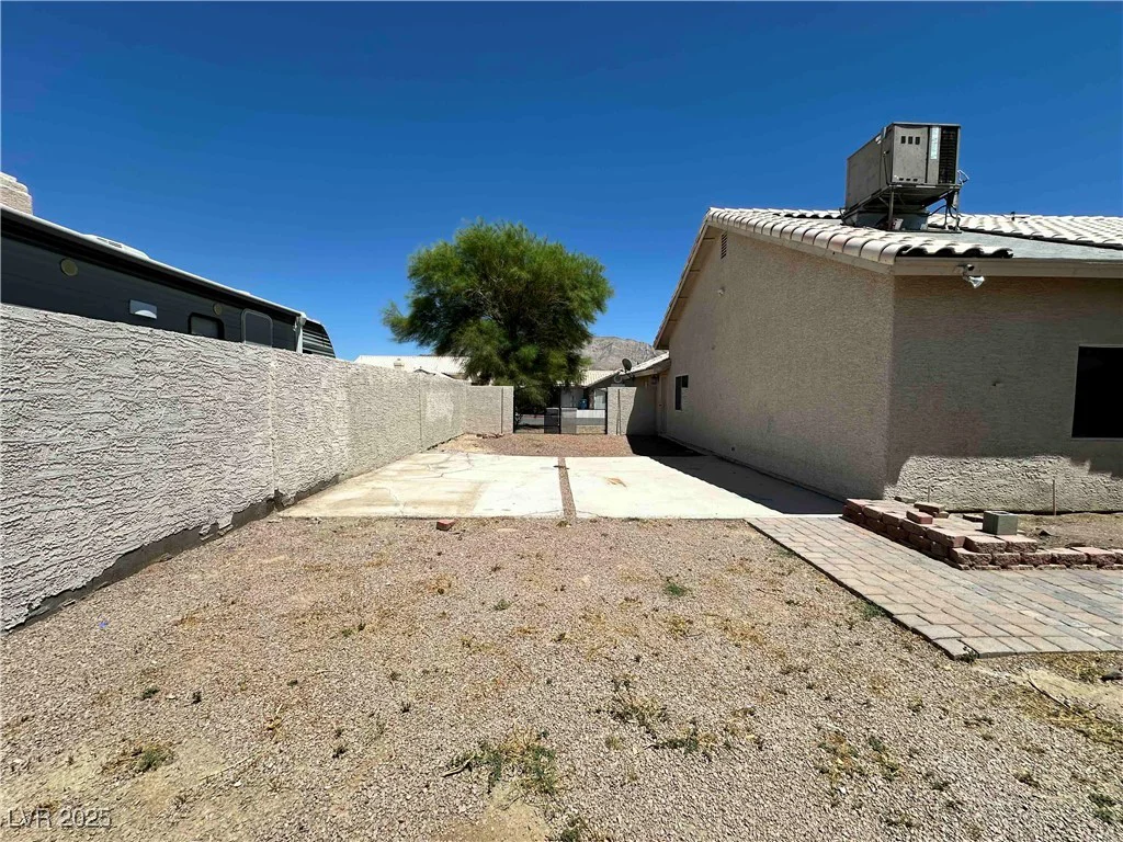 1133 Mount Olympias, Las Vegas, NV 89110