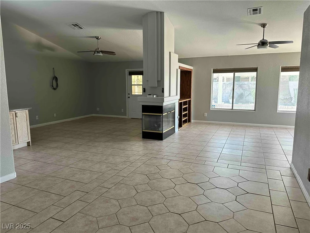 1133 Mount Olympias, Las Vegas, NV 89110