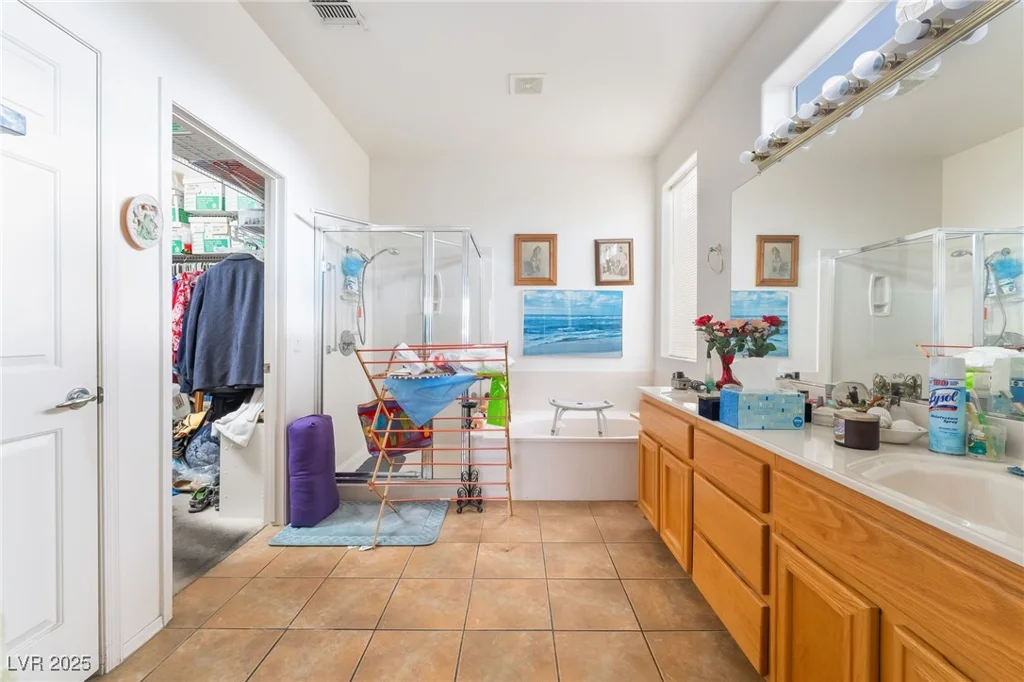 2846 Freedom Hills, Henderson, NV 89052