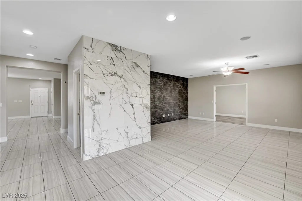 8104 Sapphire Sea, North Las Vegas, NV 89085