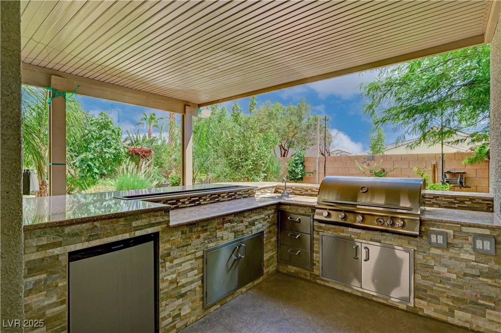 8104 Sapphire Sea, North Las Vegas, NV 89085