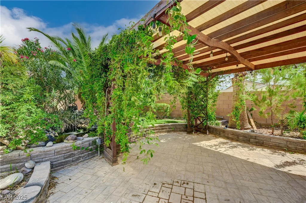 8104 Sapphire Sea, North Las Vegas, NV 89085