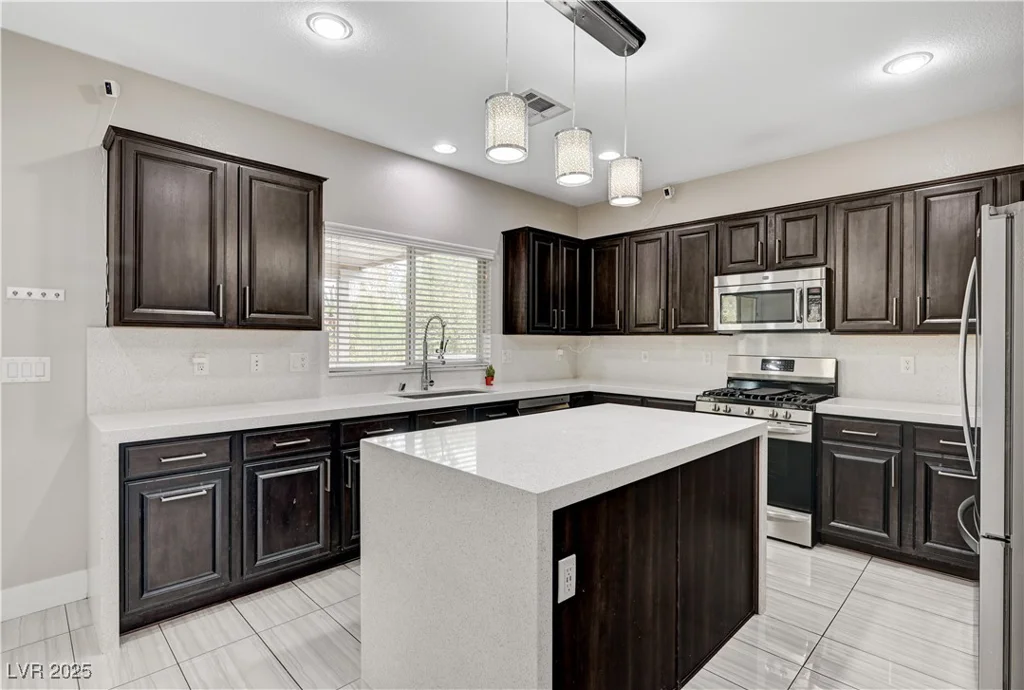 8104 Sapphire Sea, North Las Vegas, NV 89085