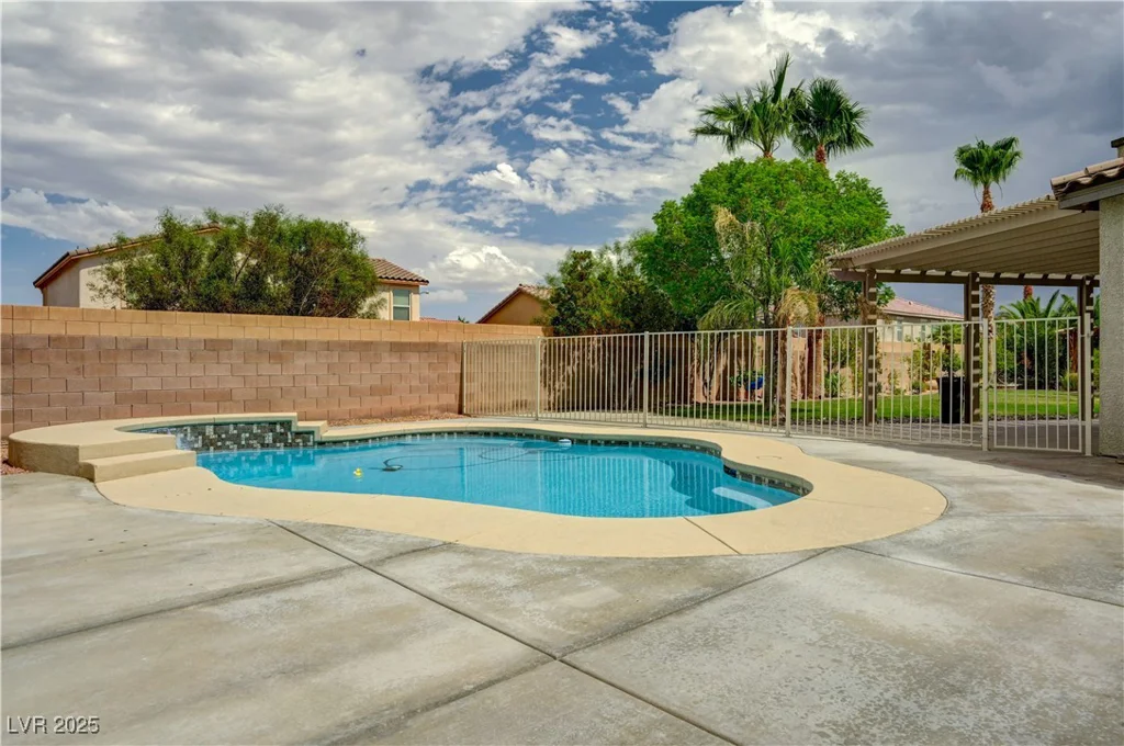 8104 Sapphire Sea, North Las Vegas, NV 89085