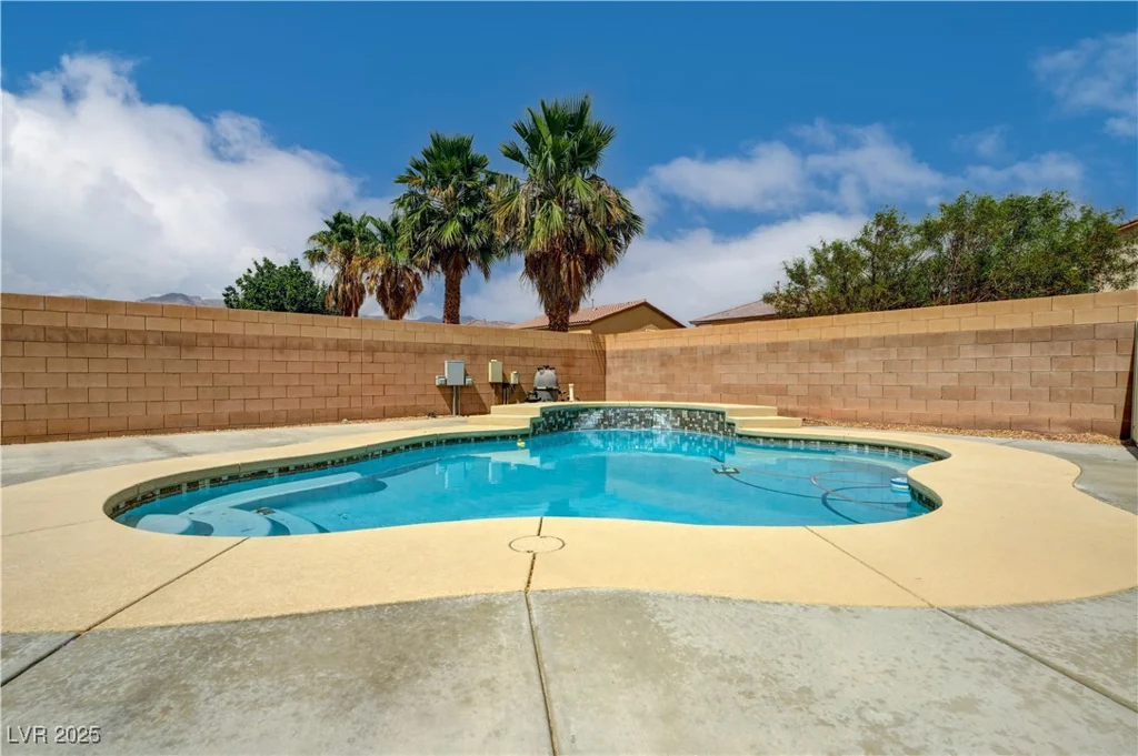 8104 Sapphire Sea, North Las Vegas, NV 89085