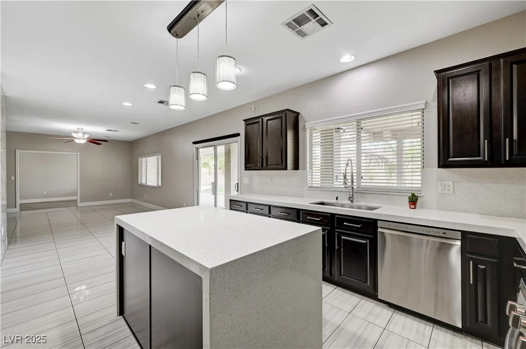 8104 Sapphire Sea, North Las Vegas, NV 89085
