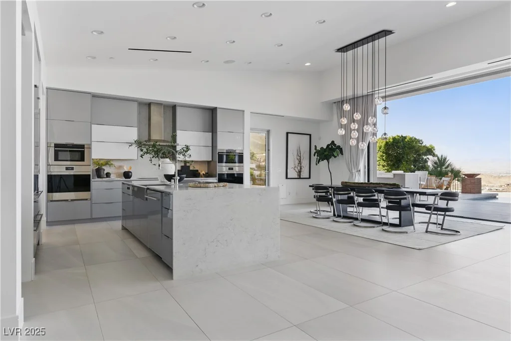 667 Palisade Rim, Henderson, NV 89012