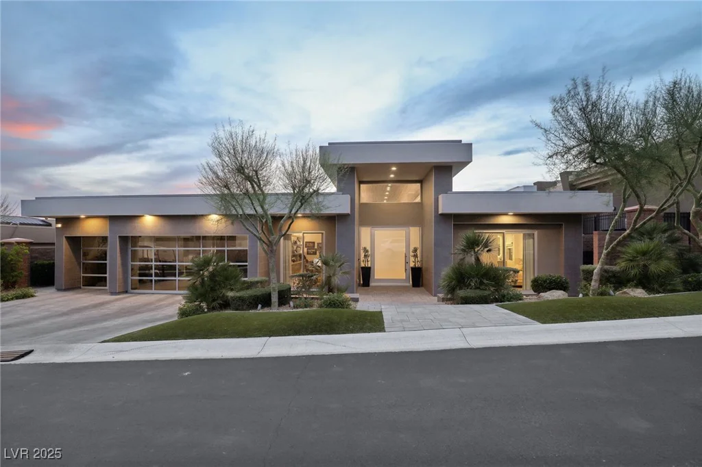 667 Palisade Rim, Henderson, NV 89012