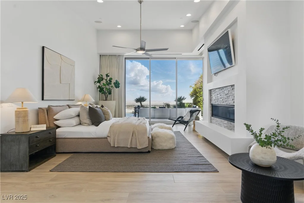667 Palisade Rim, Henderson, NV 89012