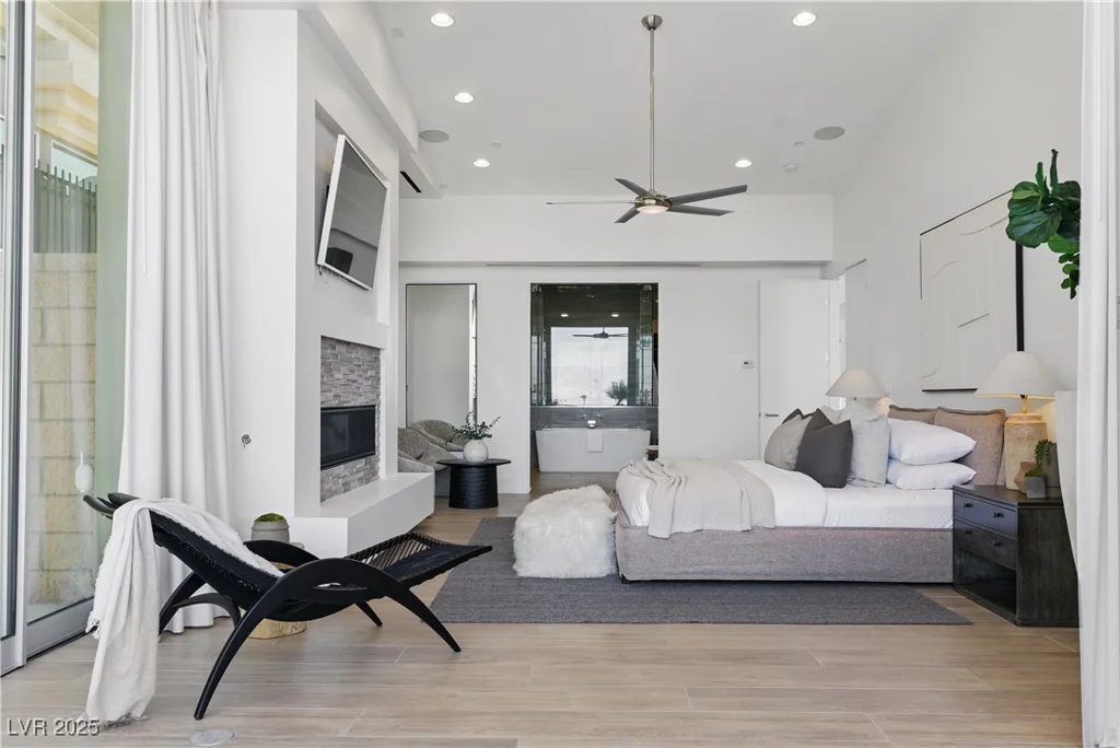 667 Palisade Rim, Henderson, NV 89012