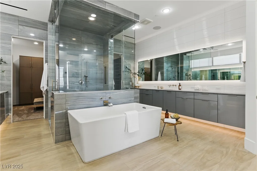 667 Palisade Rim, Henderson, NV 89012