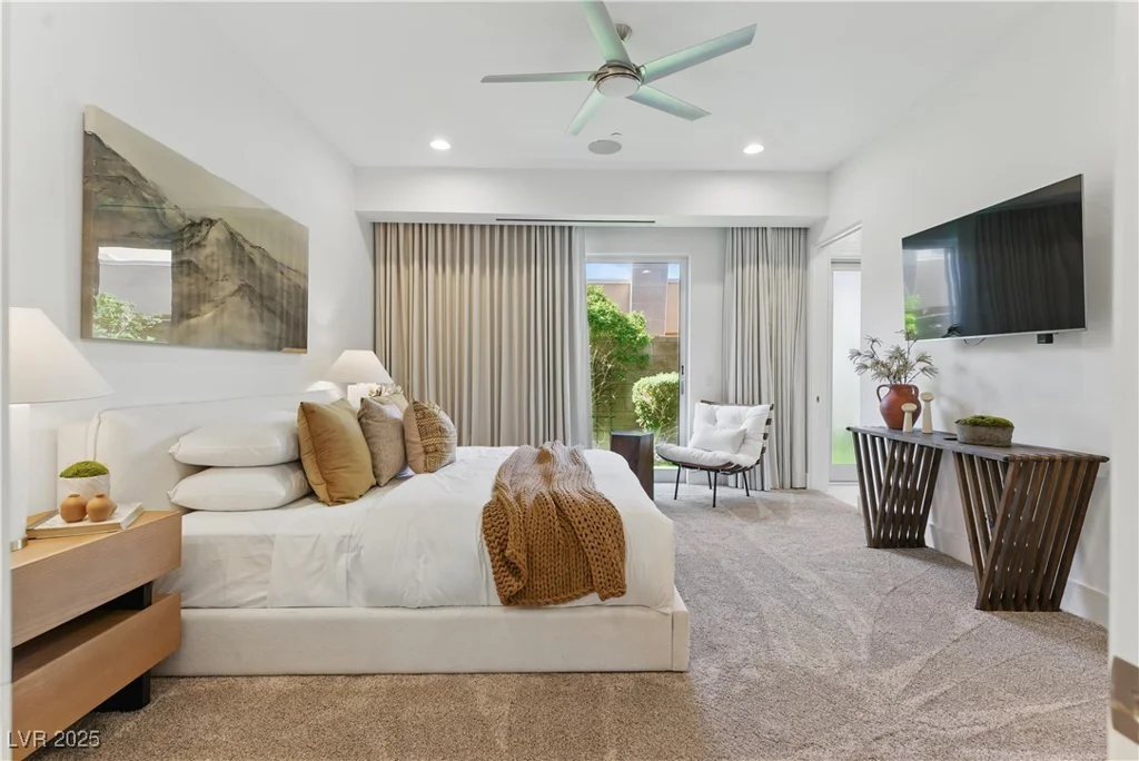 667 Palisade Rim, Henderson, NV 89012