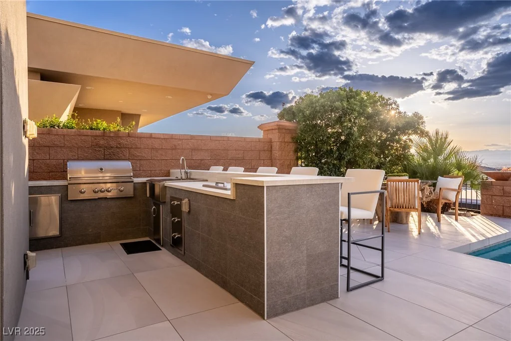 667 Palisade Rim, Henderson, NV 89012