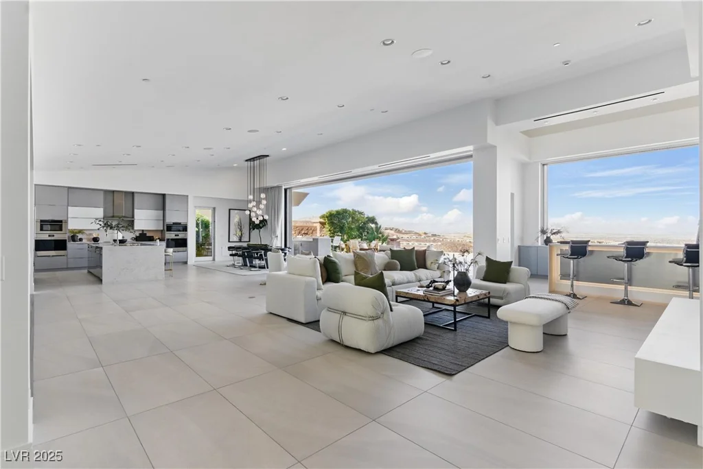 667 Palisade Rim, Henderson, NV 89012