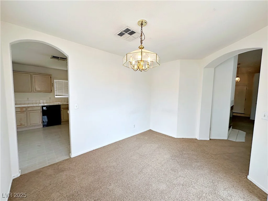 3723 Vidalia, North Las Vegas, NV 89031
