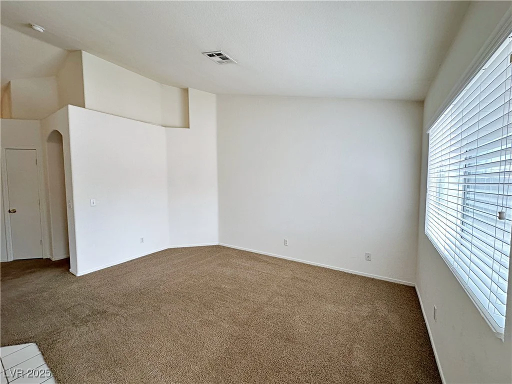 3723 Vidalia, North Las Vegas, NV 89031