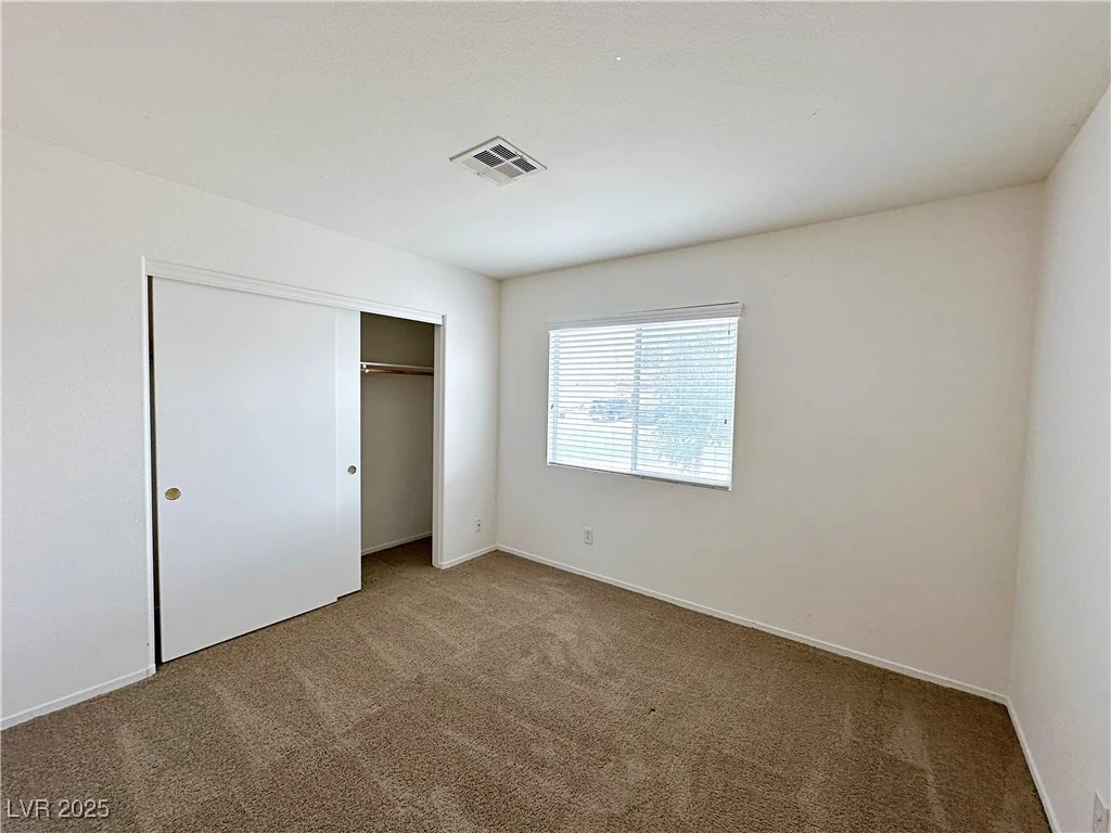 3723 Vidalia, North Las Vegas, NV 89031