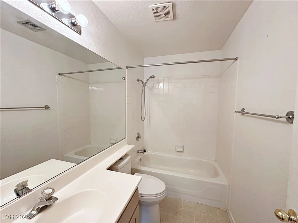 3723 Vidalia, North Las Vegas, NV 89031