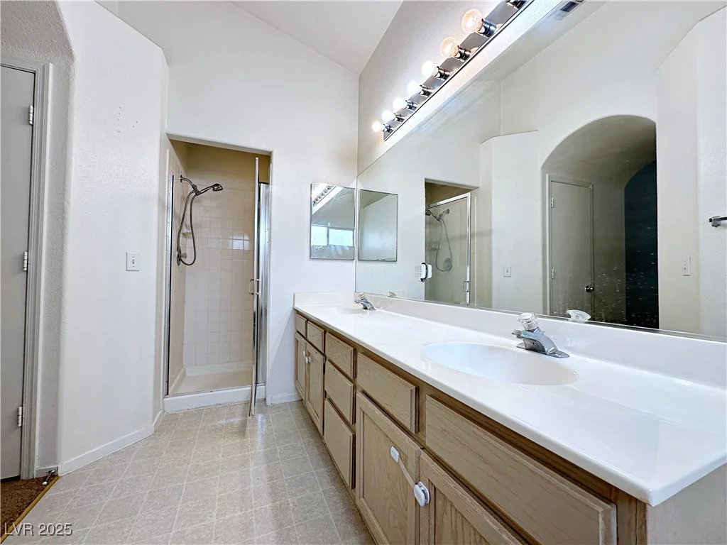 3723 Vidalia, North Las Vegas, NV 89031