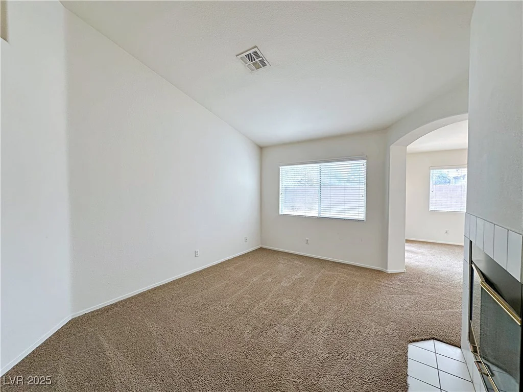3723 Vidalia, North Las Vegas, NV 89031