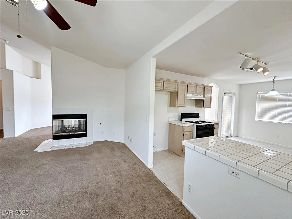 3723 Vidalia, North Las Vegas, NV 89031