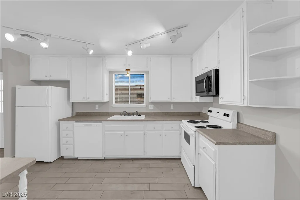 201 Pecos, Las Vegas, NV 89121