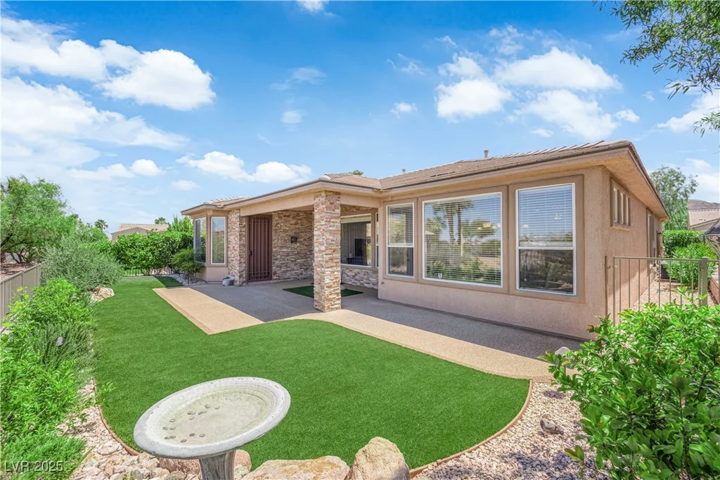 10372 Premia Place, Las Vegas, NV 89135