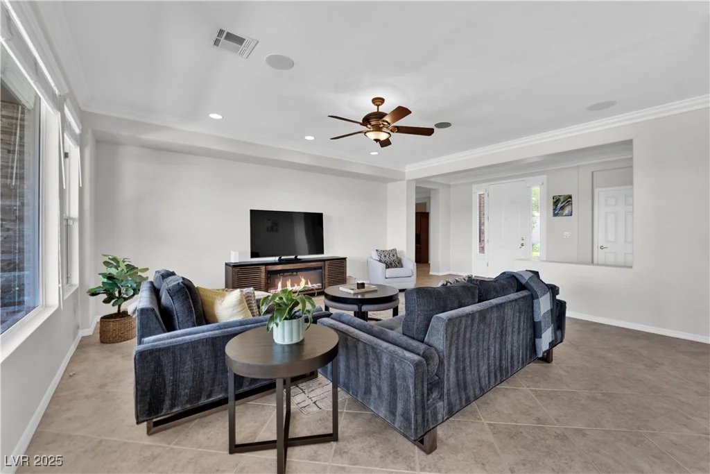 10372 Premia Place, Las Vegas, NV 89135