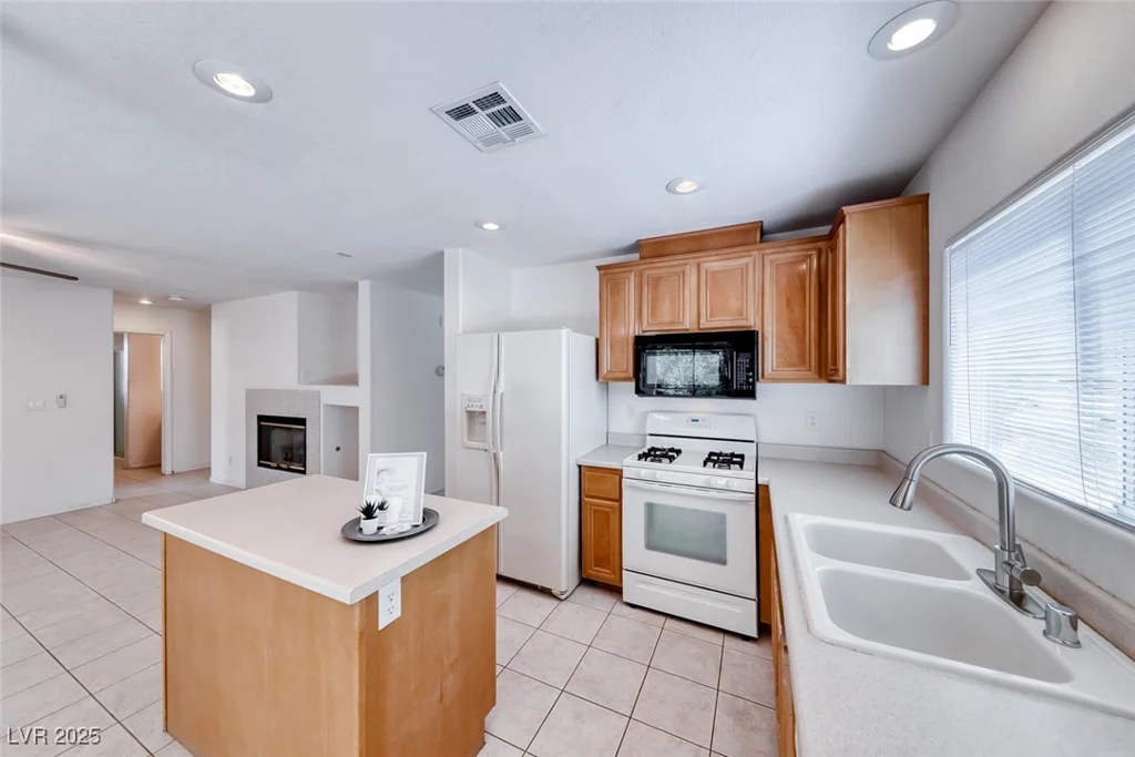 5017 Wild Buffalo, Las Vegas, NV 89131