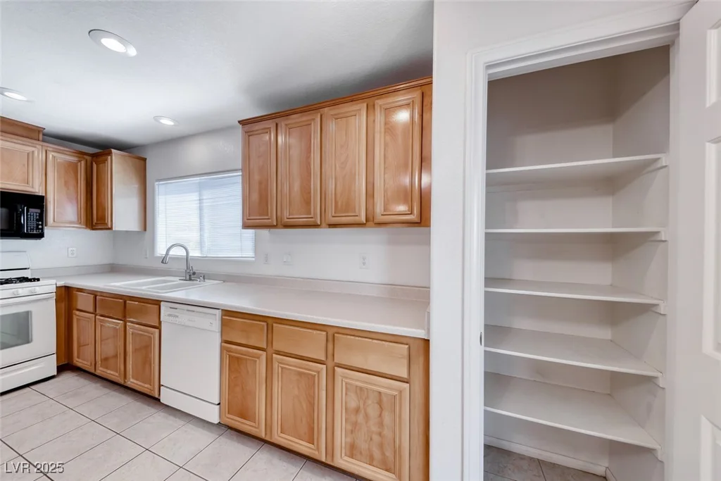 5017 Wild Buffalo, Las Vegas, NV 89131