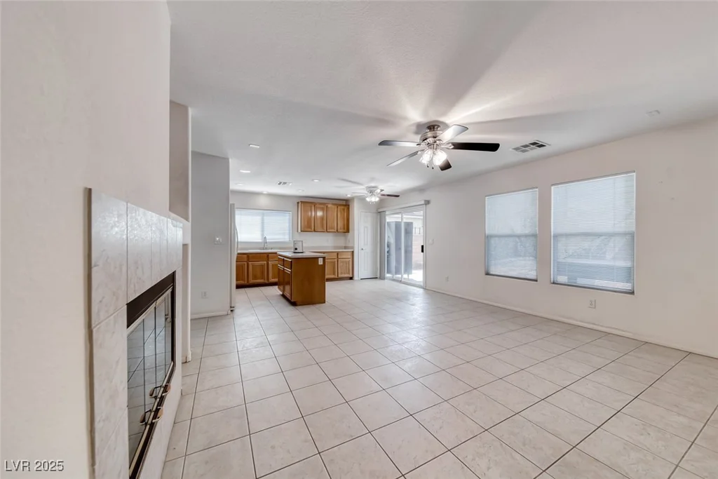 5017 Wild Buffalo, Las Vegas, NV 89131