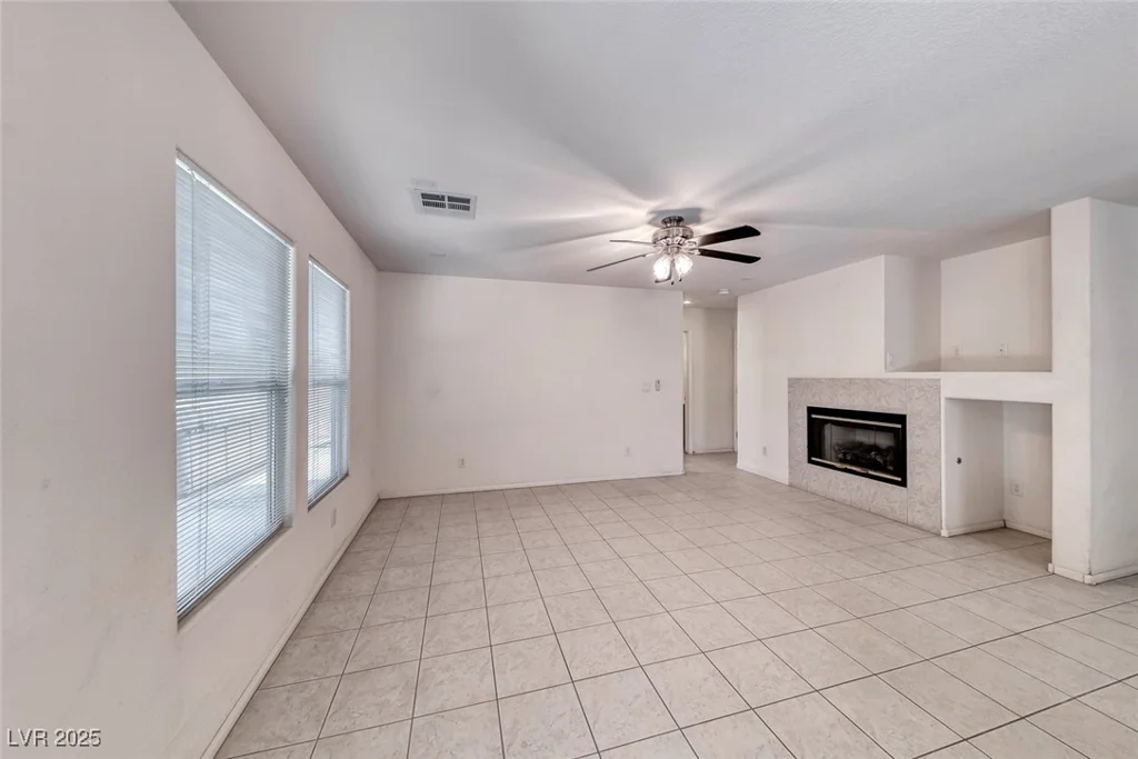 5017 Wild Buffalo, Las Vegas, NV 89131