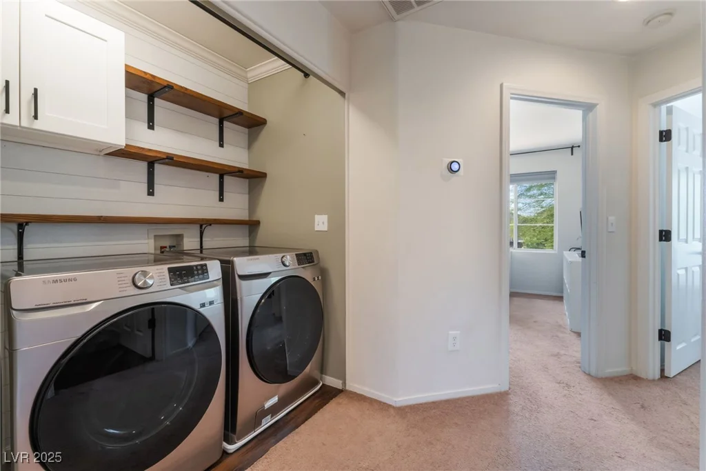 9428 Melva Blue, Las Vegas, NV 89166