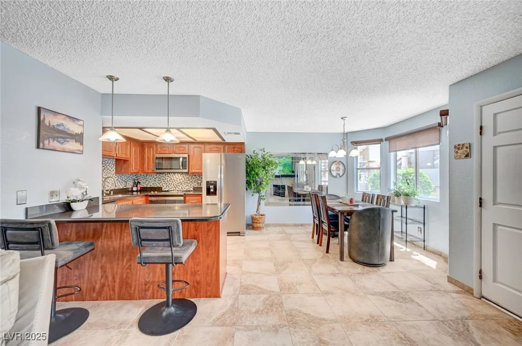 7952 Diamond Rock, Las Vegas, NV 89128