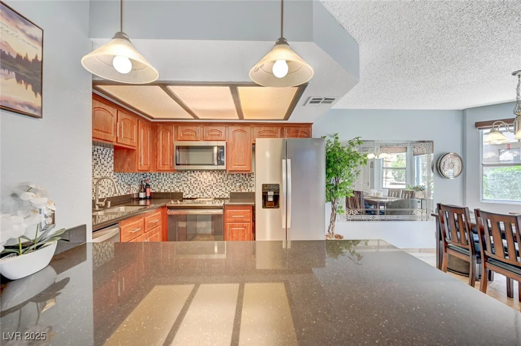 7952 Diamond Rock, Las Vegas, NV 89128