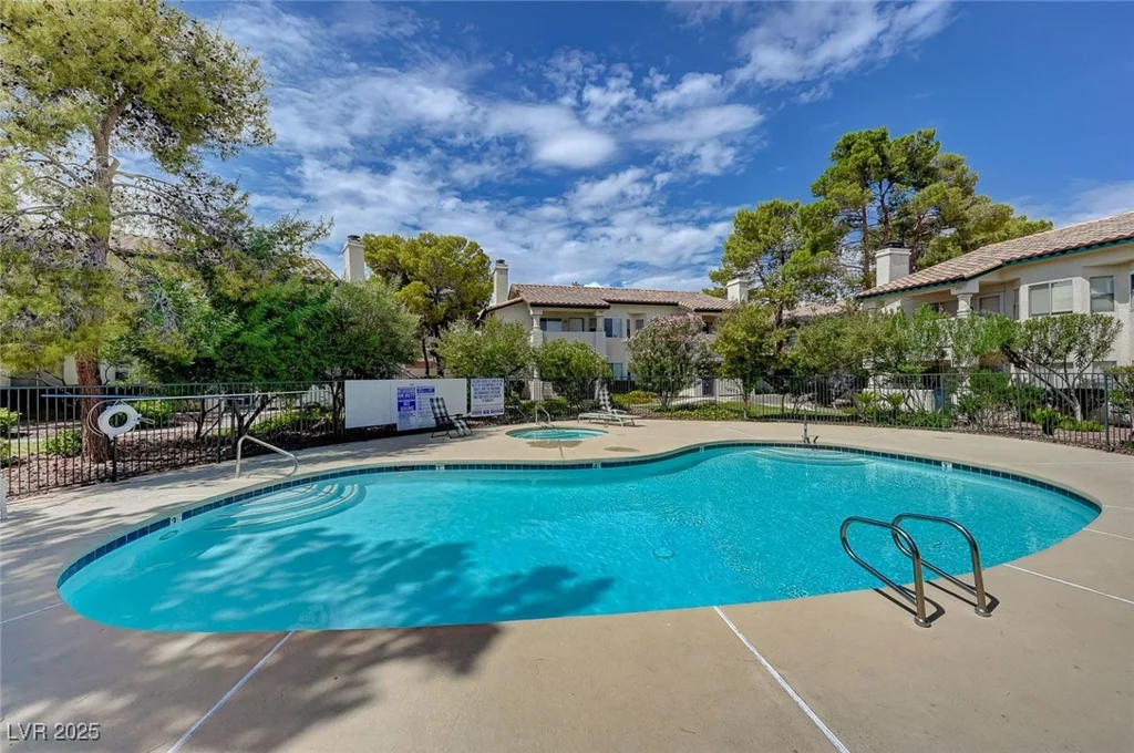 7952 Diamond Rock, Las Vegas, NV 89128