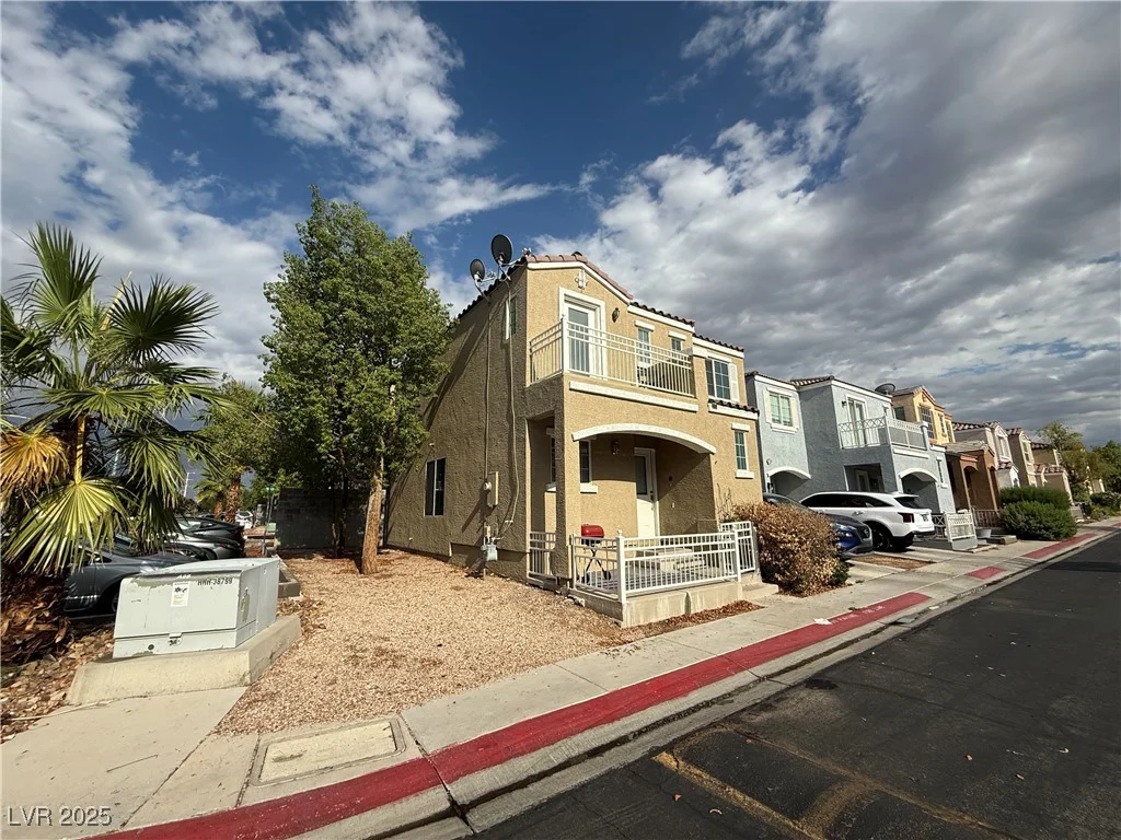 10322 Tranquil Breeze, Las Vegas, NV 89183