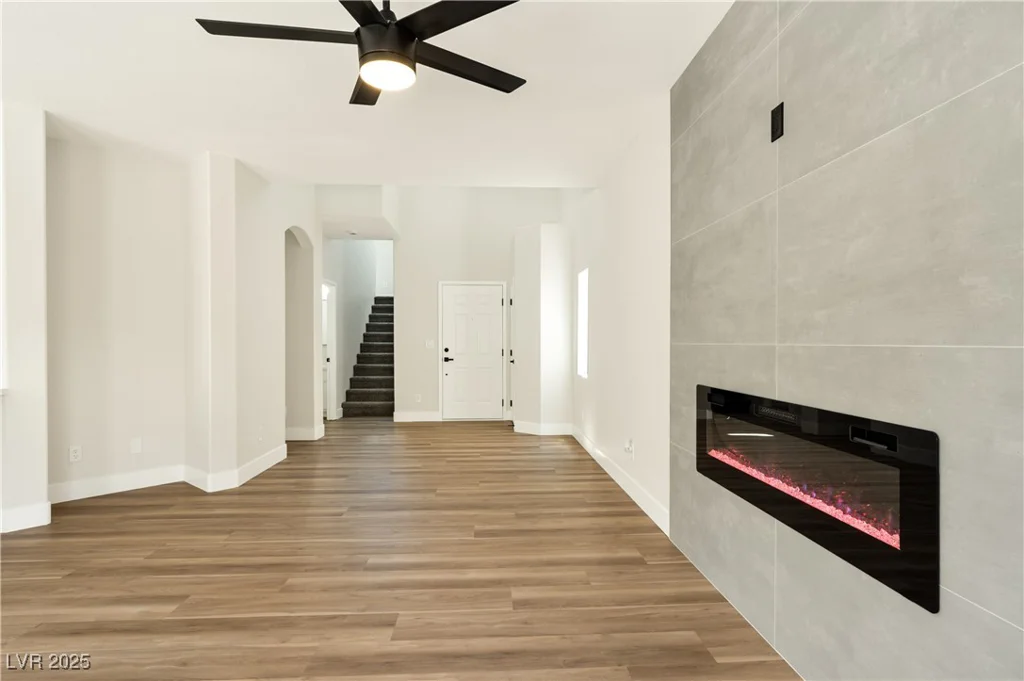 9349 Lakefront Color, Las Vegas, NV 89178