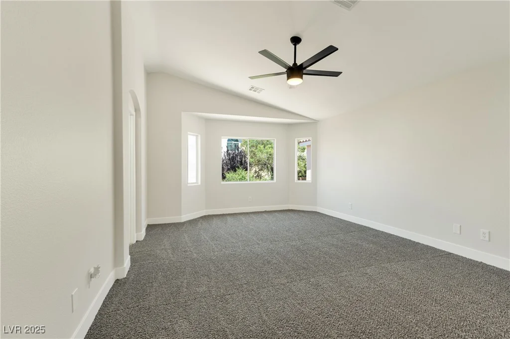 9349 Lakefront Color, Las Vegas, NV 89178