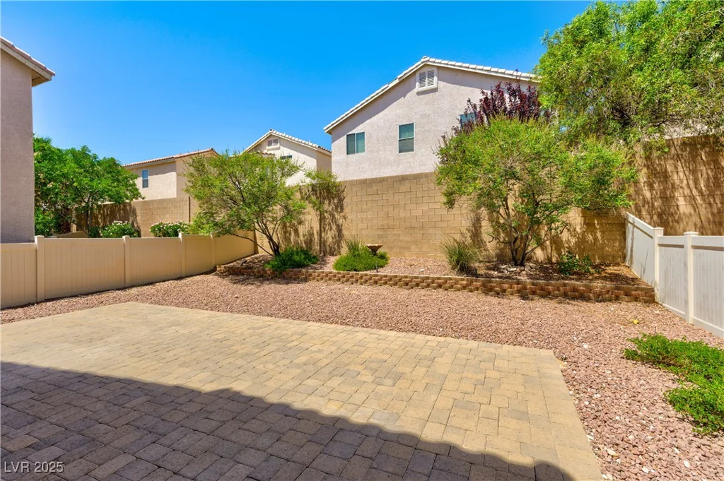 9349 Lakefront Color, Las Vegas, NV 89178