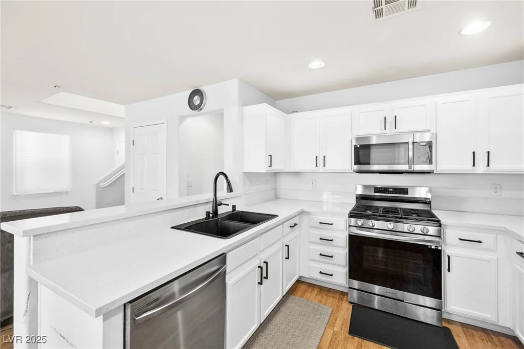 10460 Concetta, Las Vegas, NV 89129