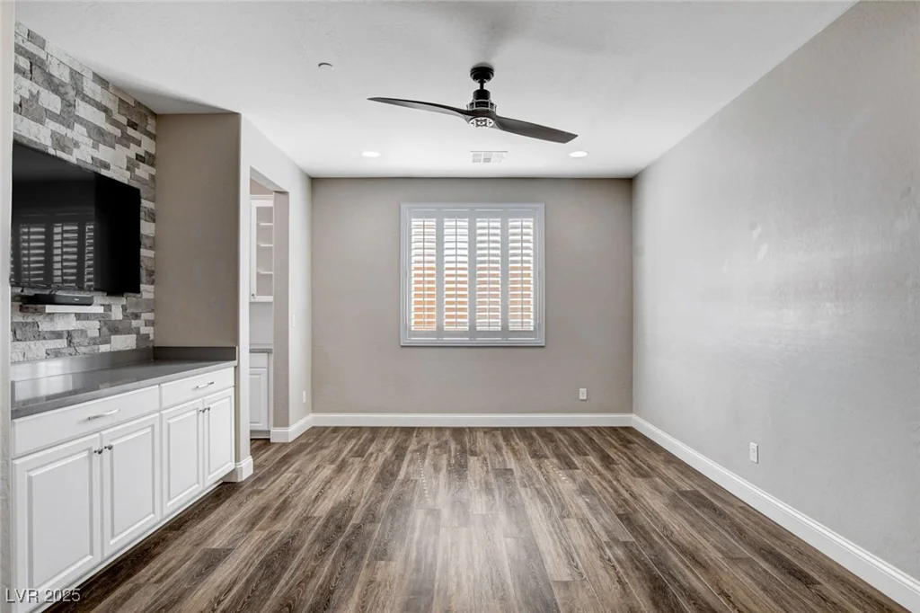 716 Cadence View, Henderson, NV 89011