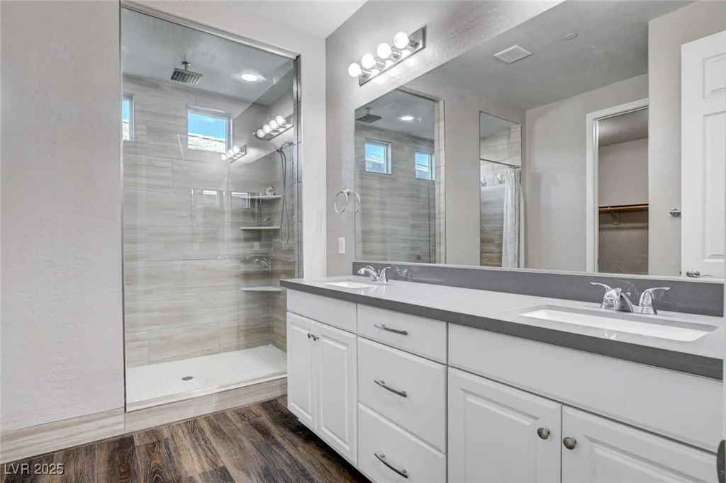 716 Cadence View, Henderson, NV 89011