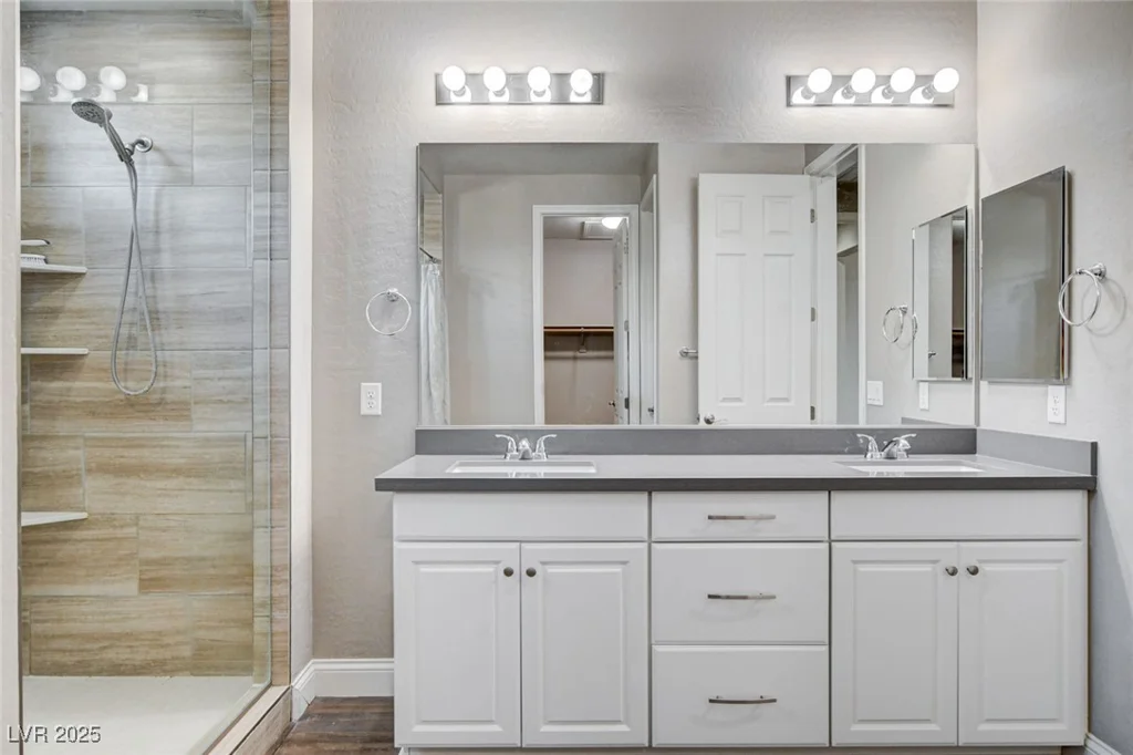 716 Cadence View, Henderson, NV 89011