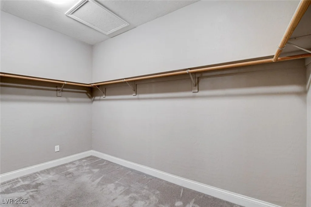 716 Cadence View, Henderson, NV 89011