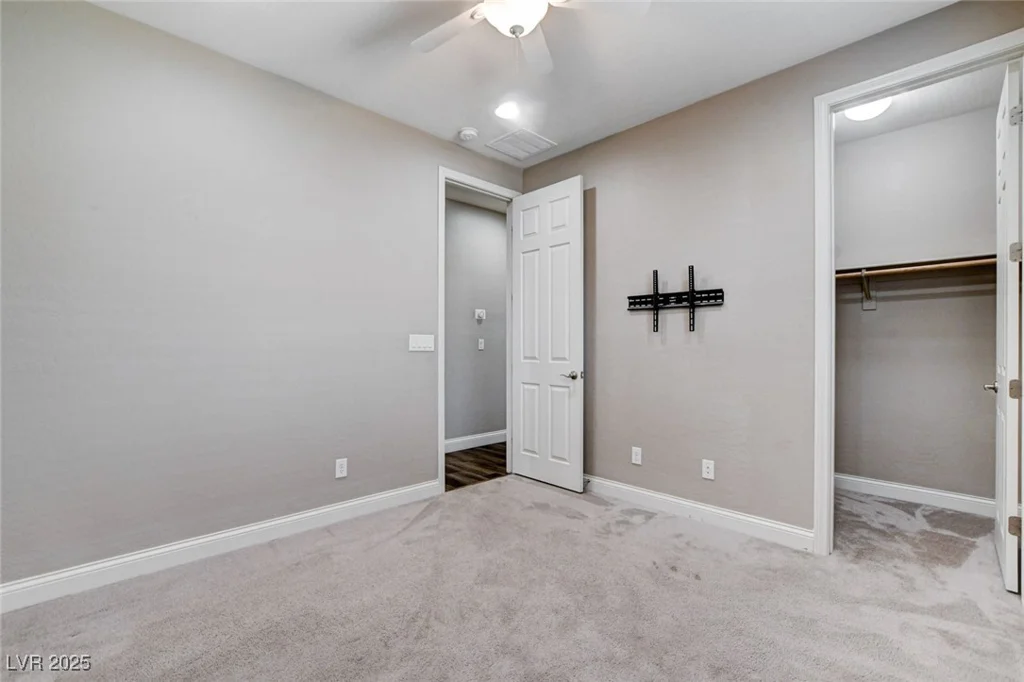 716 Cadence View, Henderson, NV 89011