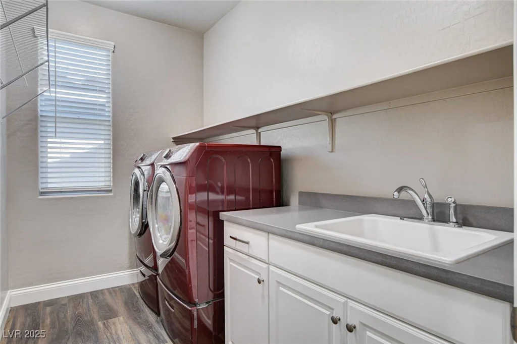 716 Cadence View, Henderson, NV 89011