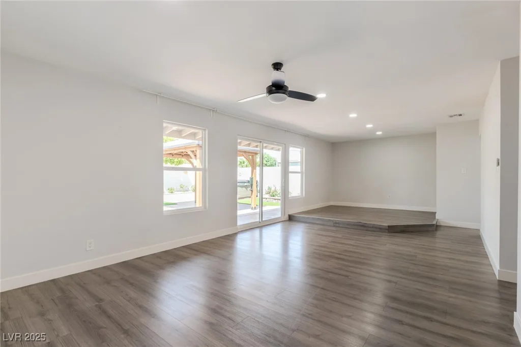 3308 Navajo, Las Vegas, NV 89108